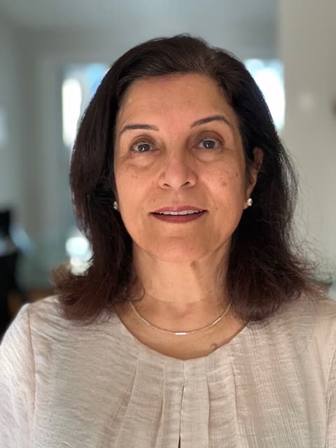 Gita Mehta, MD, FACP